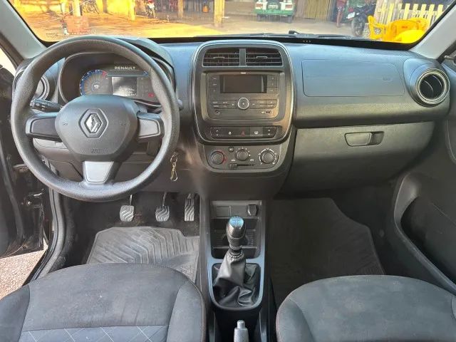 Renault Kwid Zen 1.0 Flex 12V 5P Mec. 2023 - Foto 4