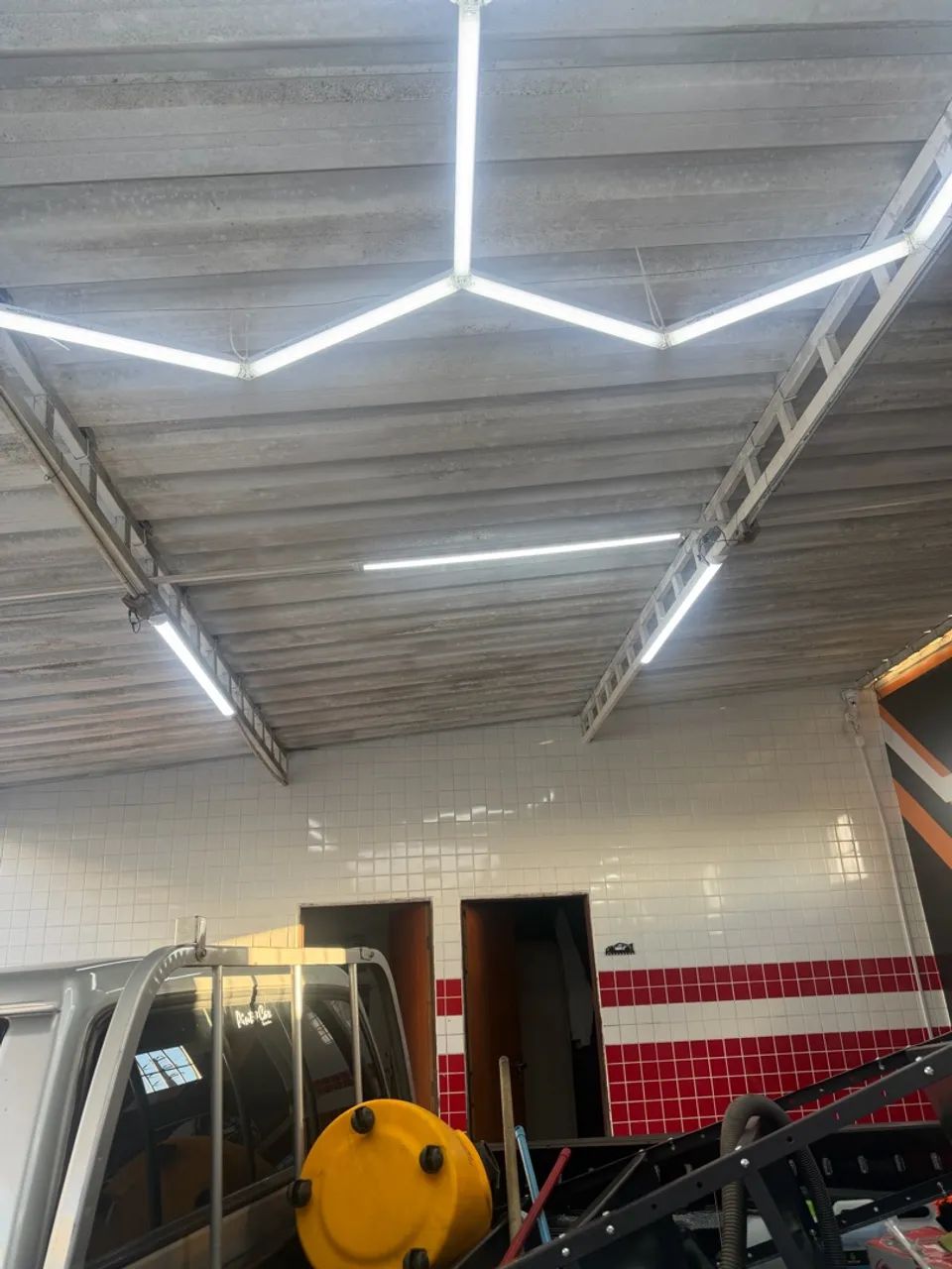 Coméia de lampadas - Foto 2