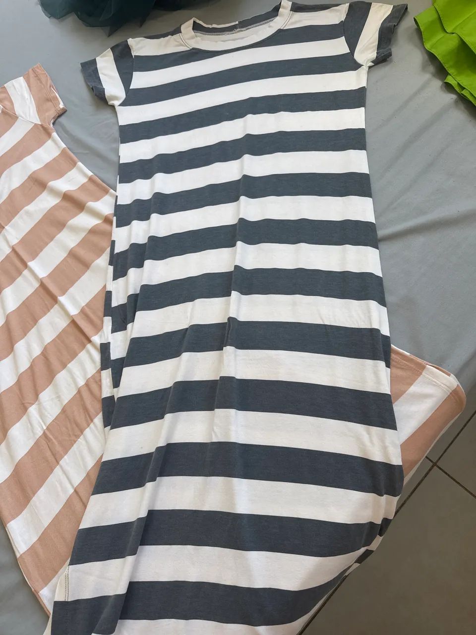 VENDO VESTIDO LONGO - Foto 3