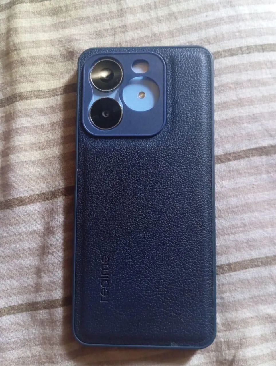 Realme note 60 