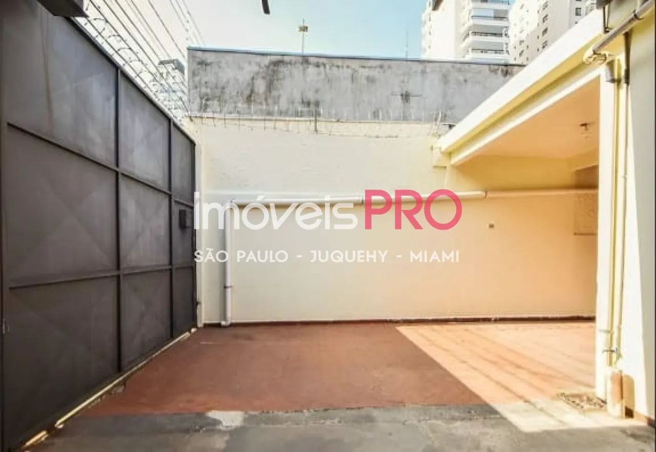 Terreno em Campo Belo com 300m²