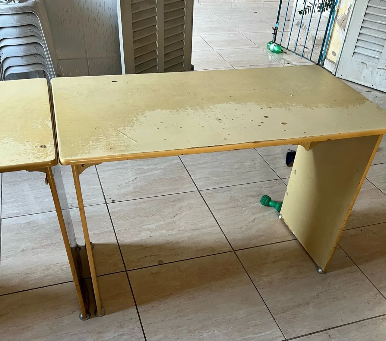 Mesa para computador / Escrivaninha - Foto 2