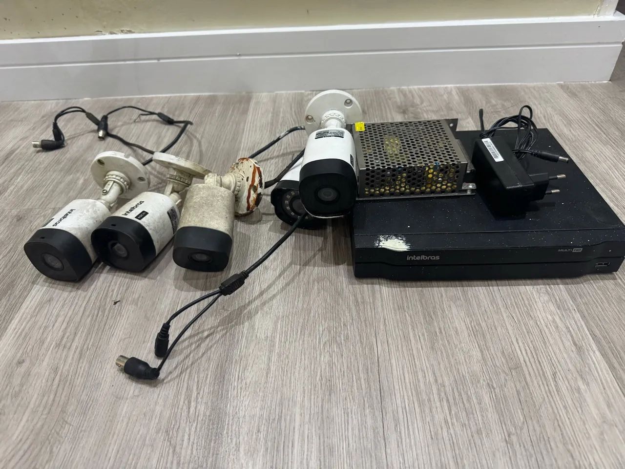 DVR INTELBRAS/ CÂMERAS E FONTE