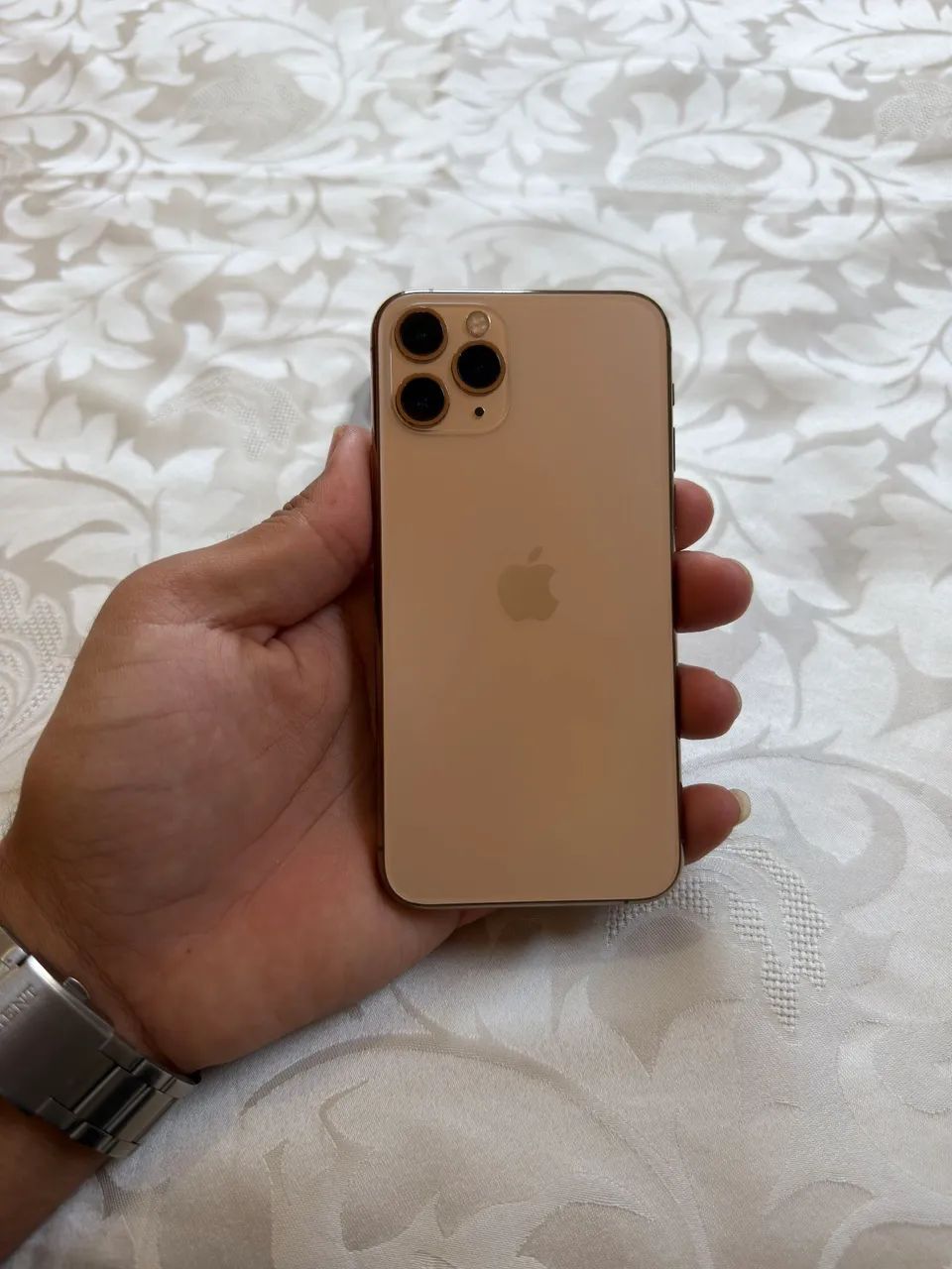 Iphone 11 Pro Gold - Foto 4