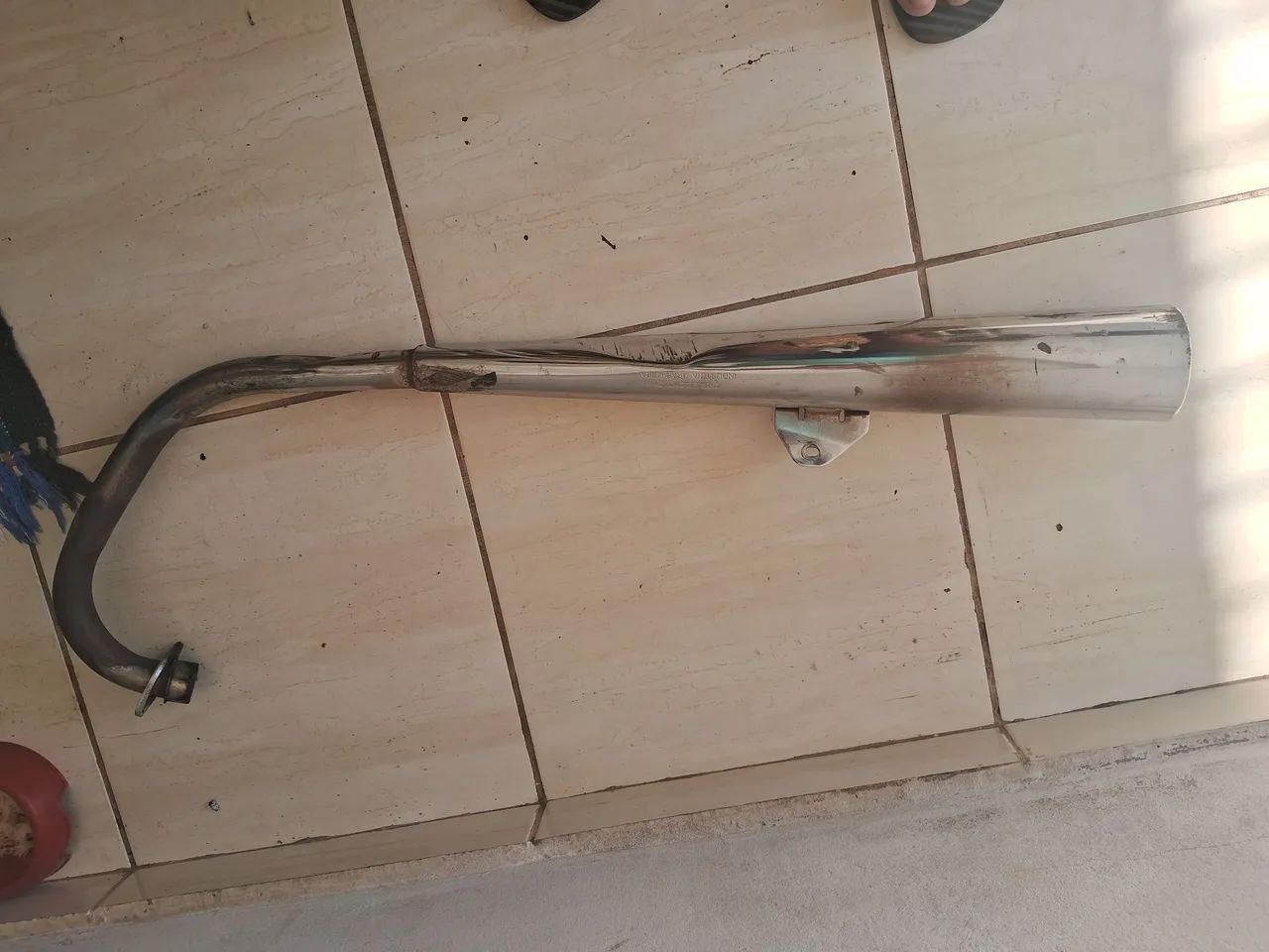Vendo  Escapamento gmoto 