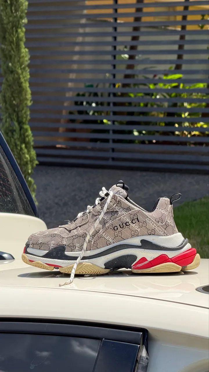 Balenciaga Triple S  - Foto 3
