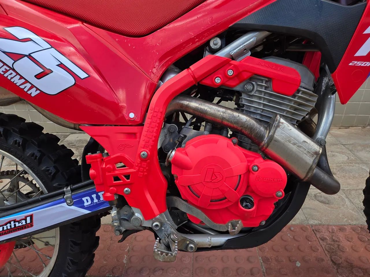 Crf 250F 2025 - Foto 5