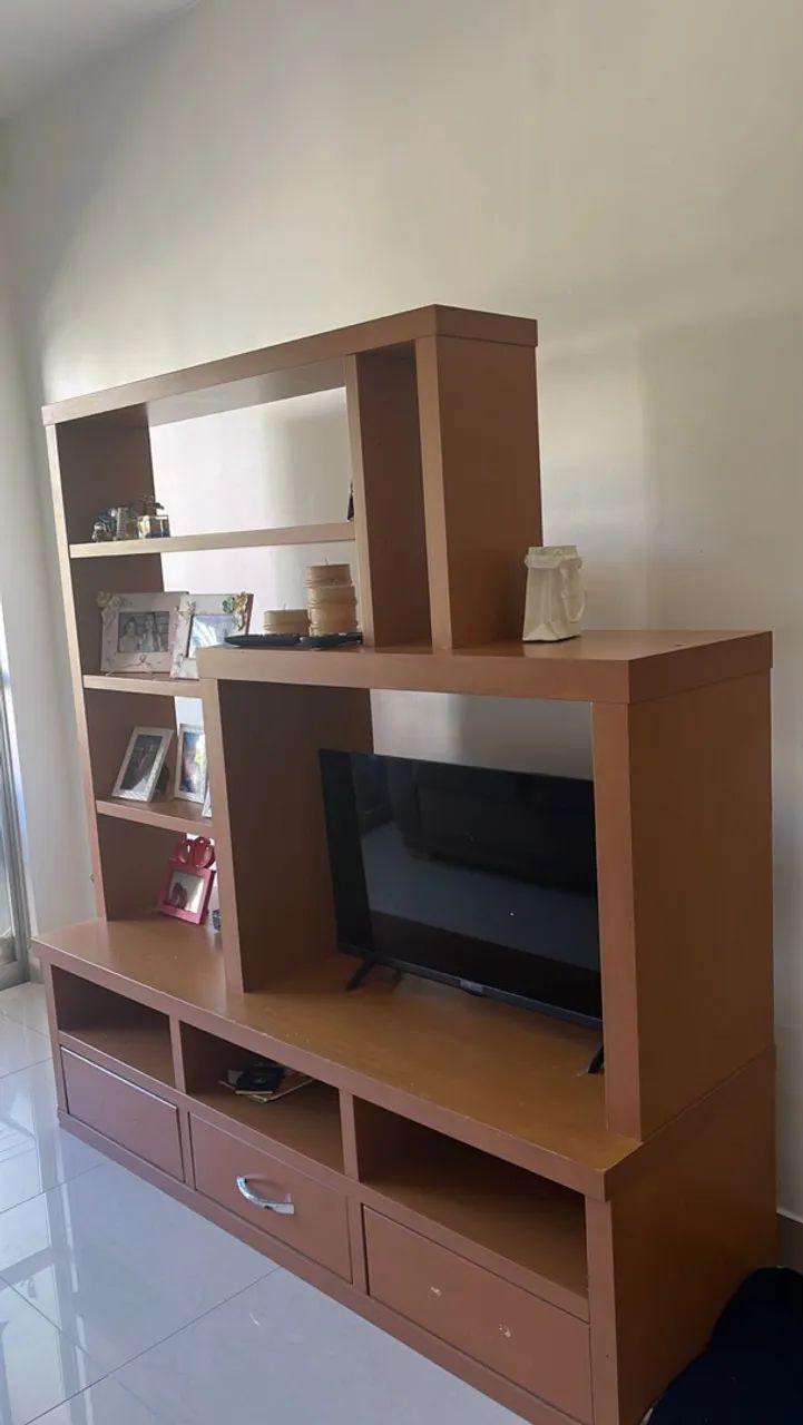 ESTANTE PARA BOTAR TV