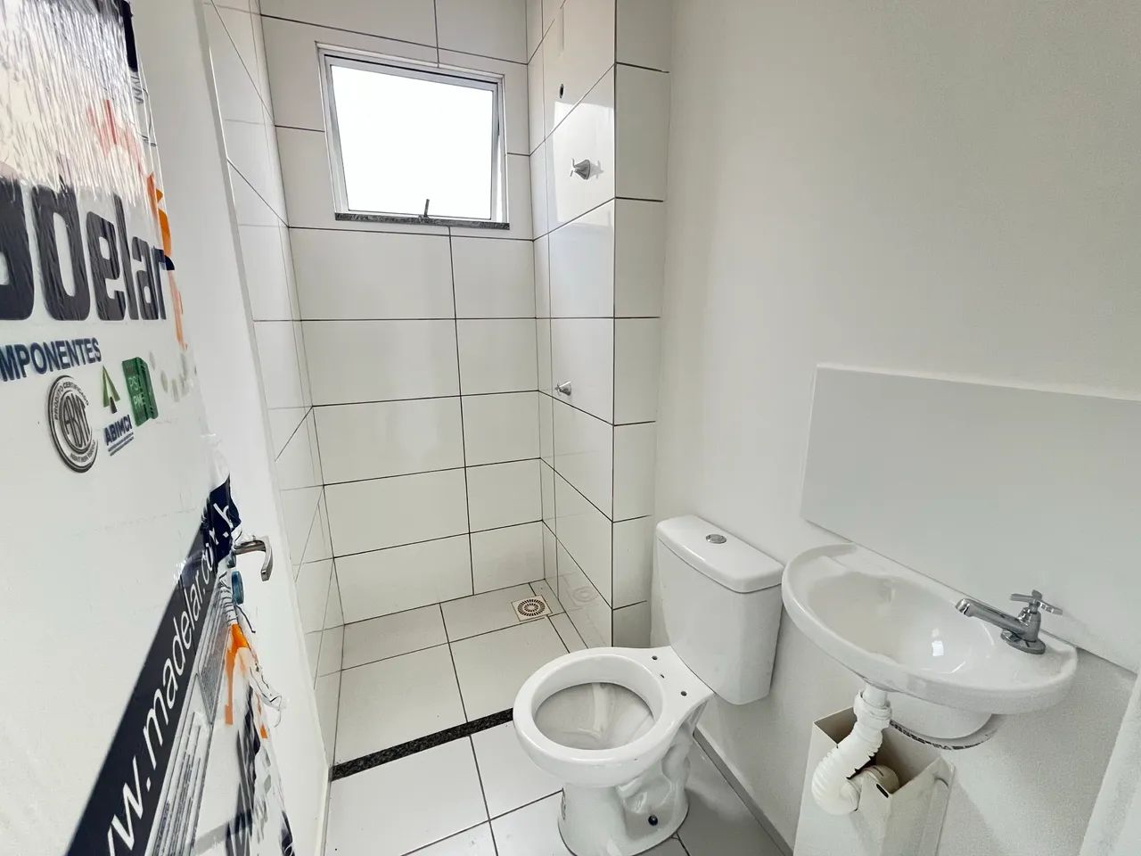 ALUGO QUARTO EM APARTAMENTO - PARA MULHER 600,00