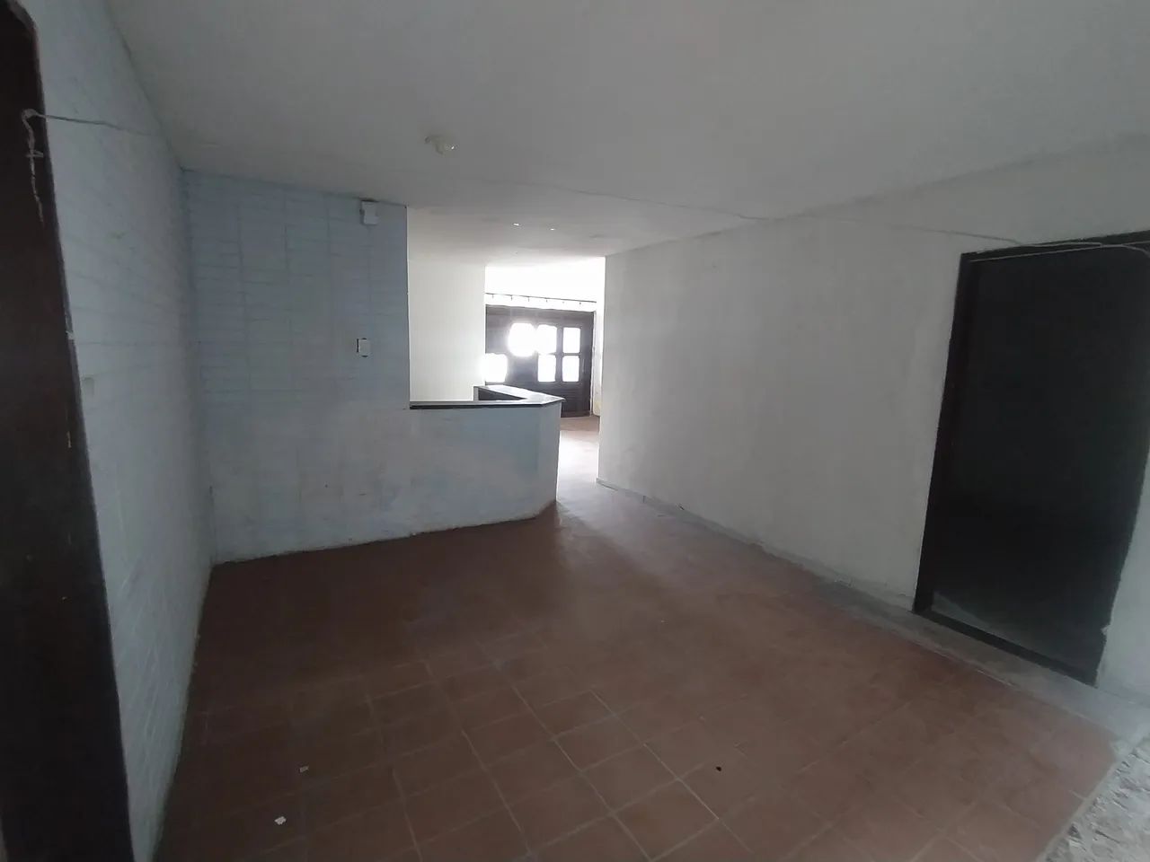 cASA PLANA COMERCIAL COM ÁREA EDIFICADA 255M² E TOTAL DE 357M² COMPOSTA POR 3 QUARTOS SEND - Foto 3