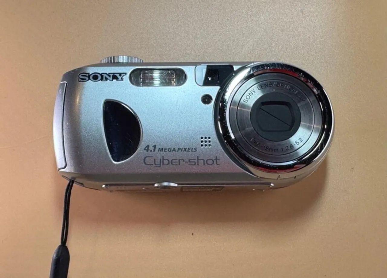 Camera sony cyber shot 