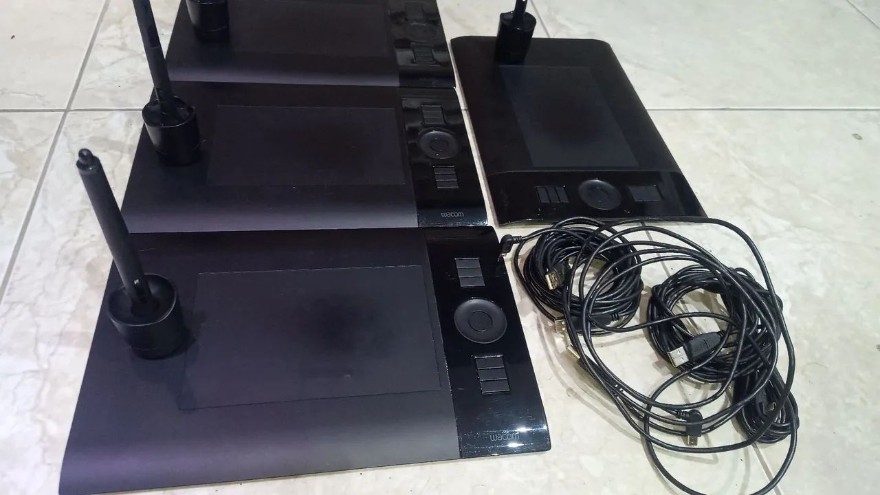 Mesa digitalizadora Wacom profissional - Foto 2