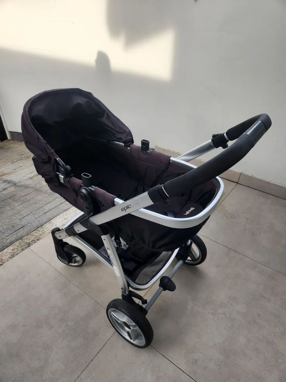 Carrinho e bebe conforto Infanti com isofix - Foto 3