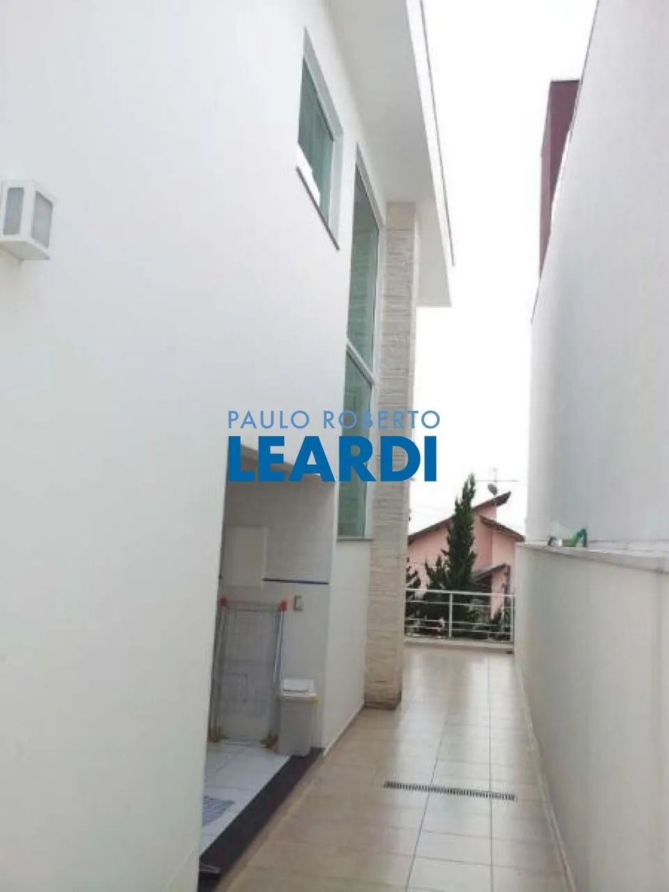 CASA EM CONDOMÍNIO - CONDOMÍNIO ARUÃ - SP