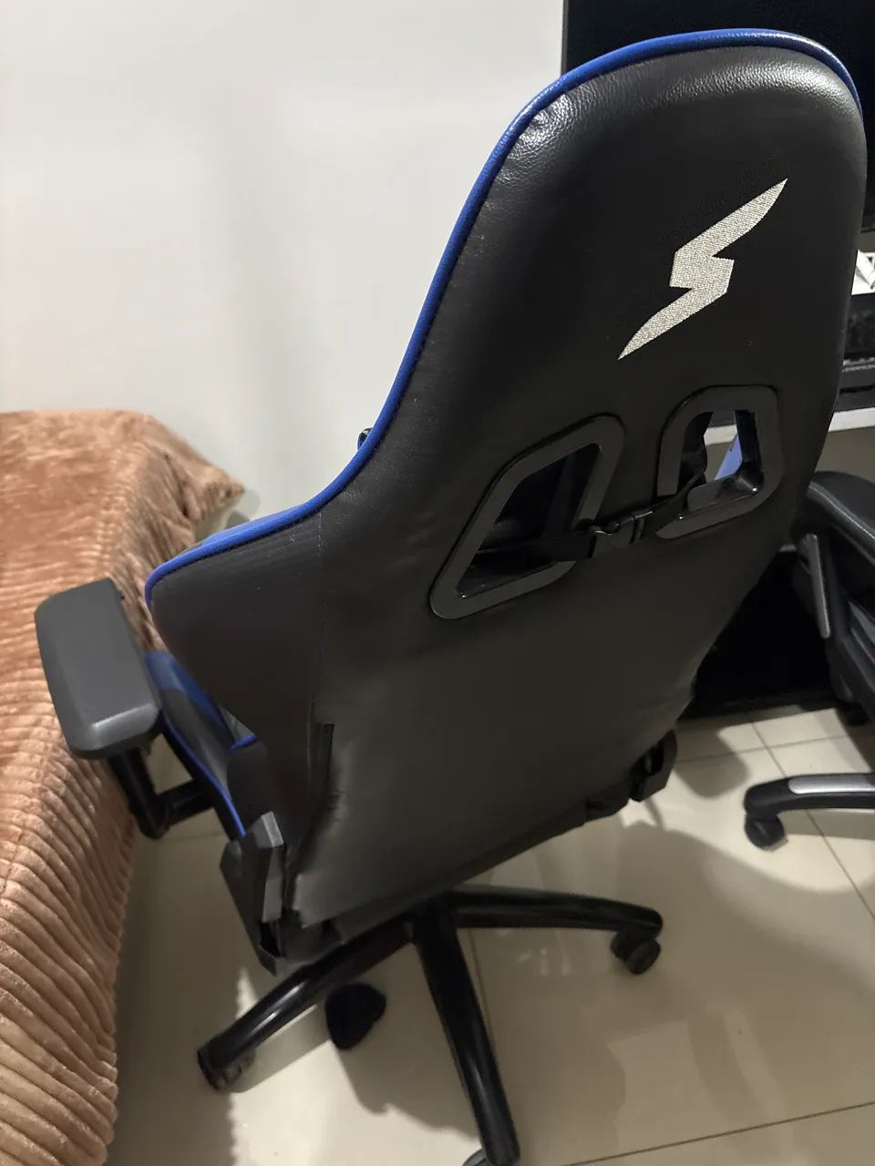 Cadeira gamer superframe  - Foto 2