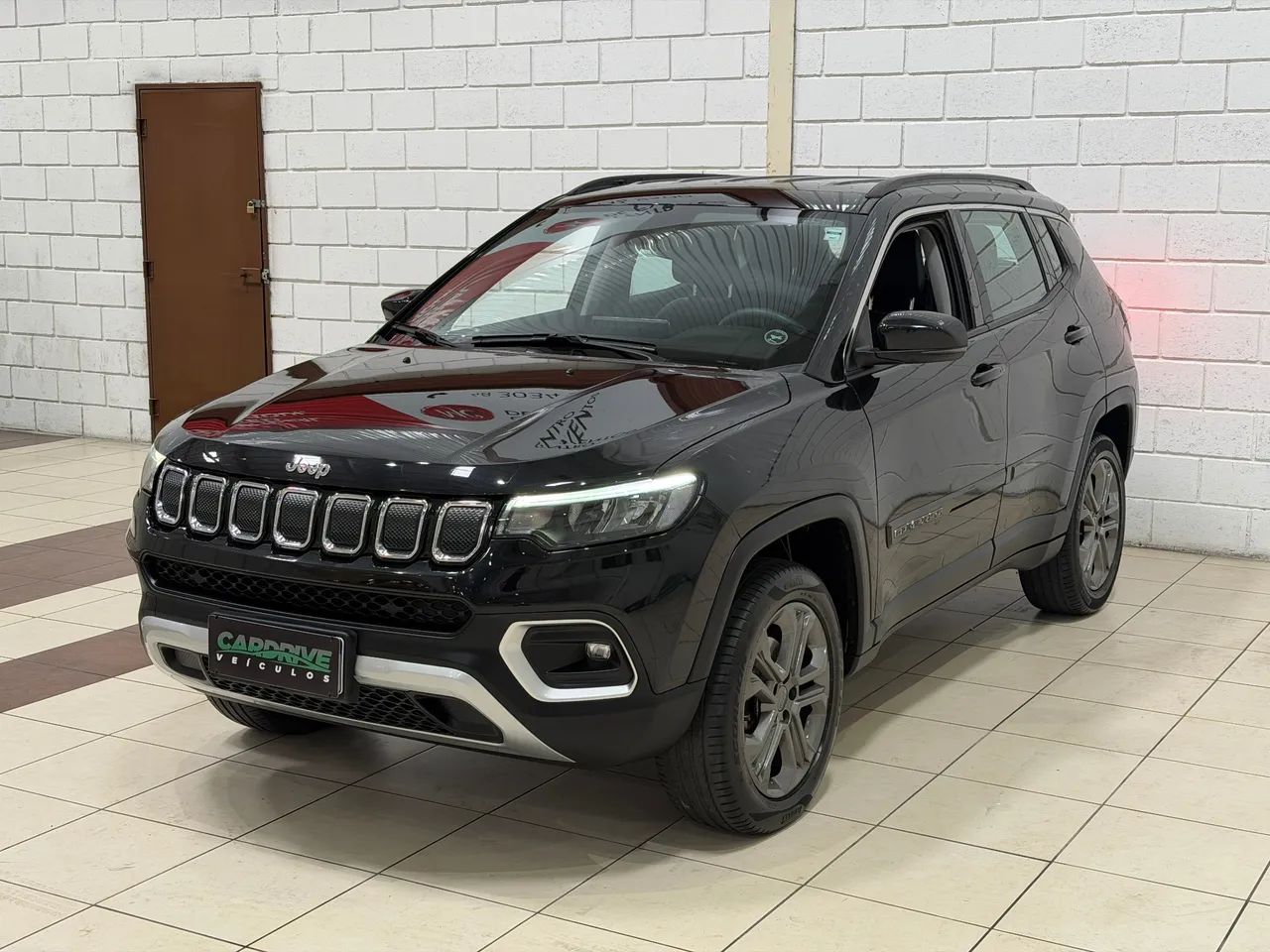 Jeep Compass Longitude 2.0 4X2 Flex 16V Aut. 2023 - Foto 3
