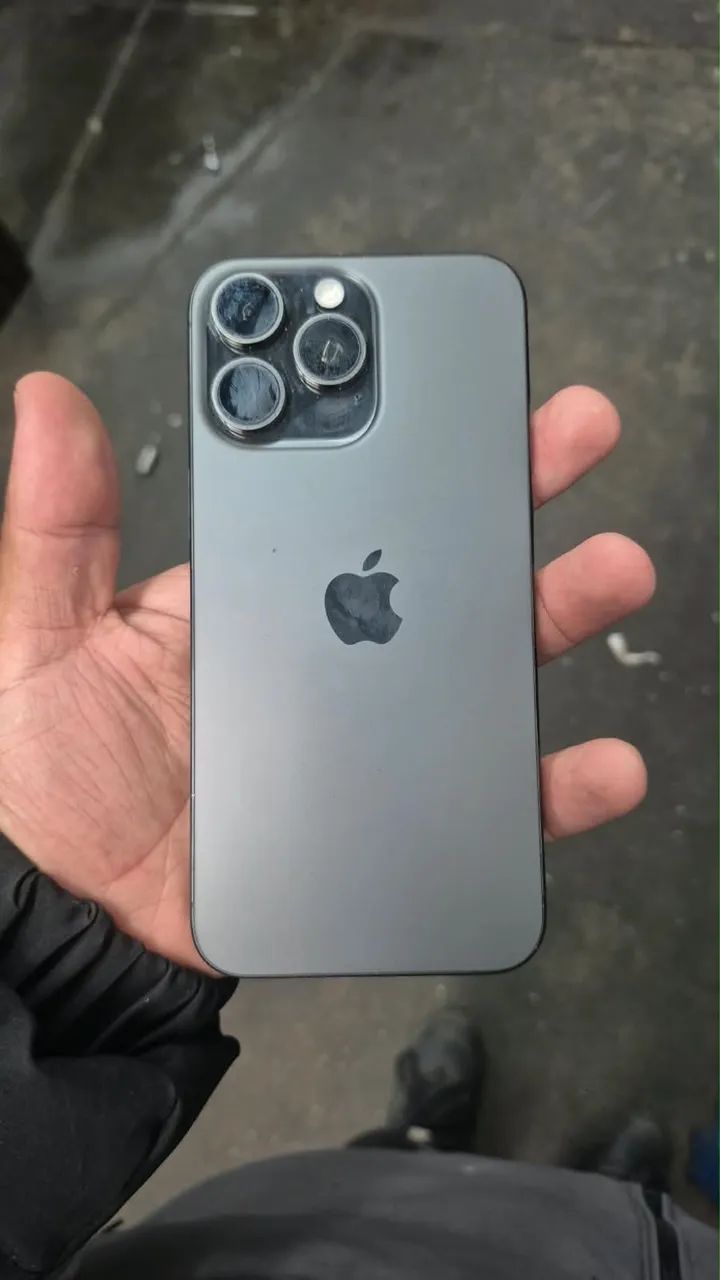 iPhone 15 pro max  - Foto 4