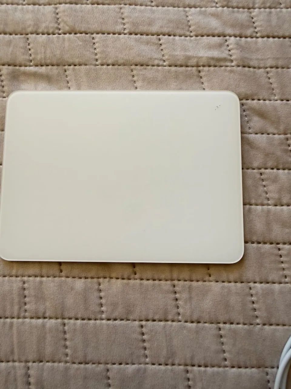 Magic Trackpad (USB?C) - Superfície Multi-Touch branca - Foto 2