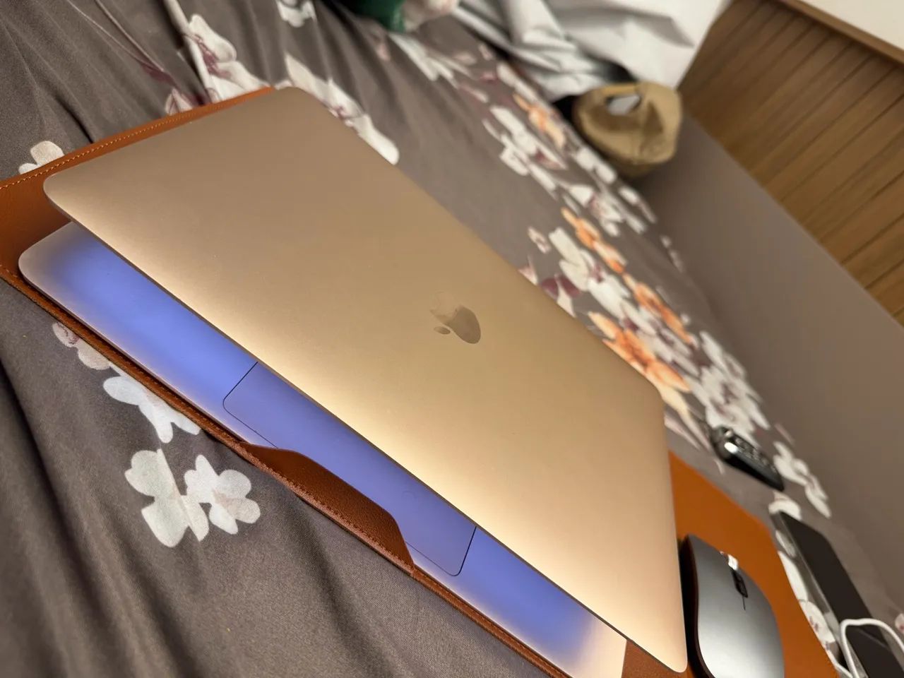 MACBOOK M1 - ESTADO DE NOVO  - Foto 3