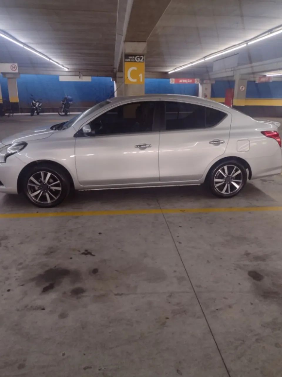 NISSAN VERSA 1.6 SL MANUAL 2019 - Foto 9