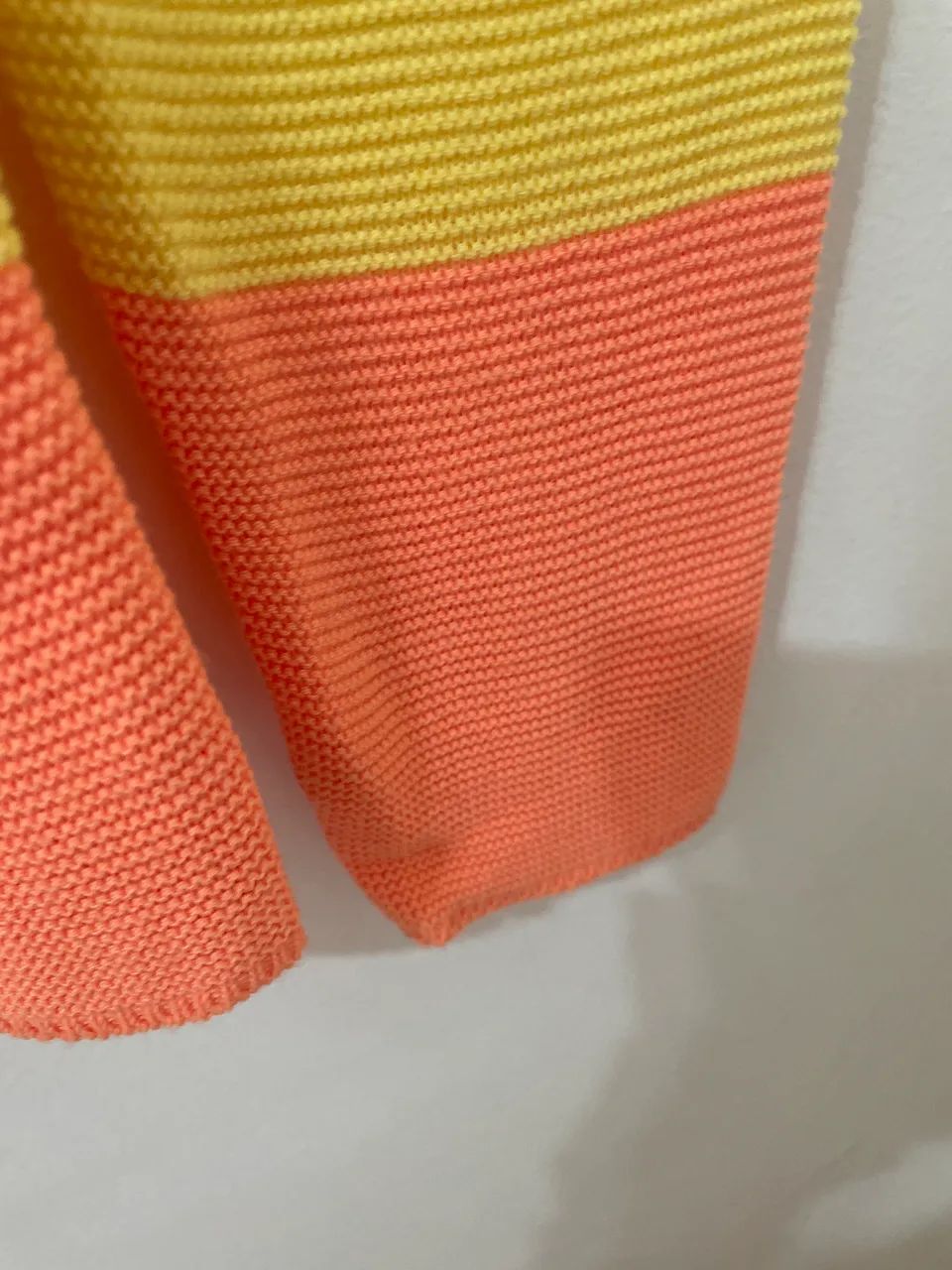 Blusa linha tamanho p semi nova  - Foto 3