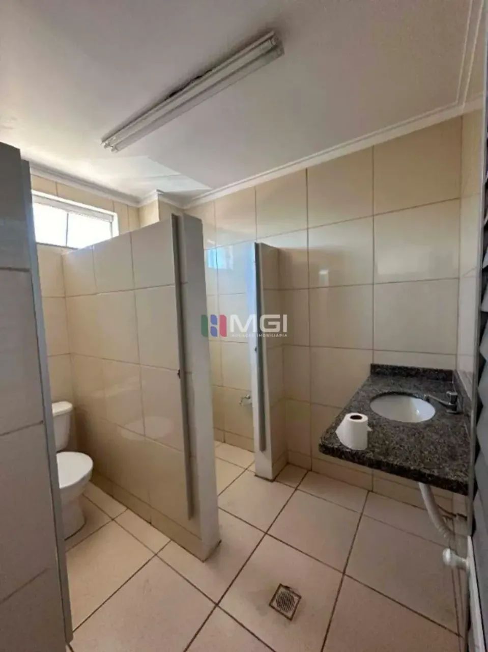 Prédio Comercial de 1.126 m² para Locação em Goiânia - Foto 5