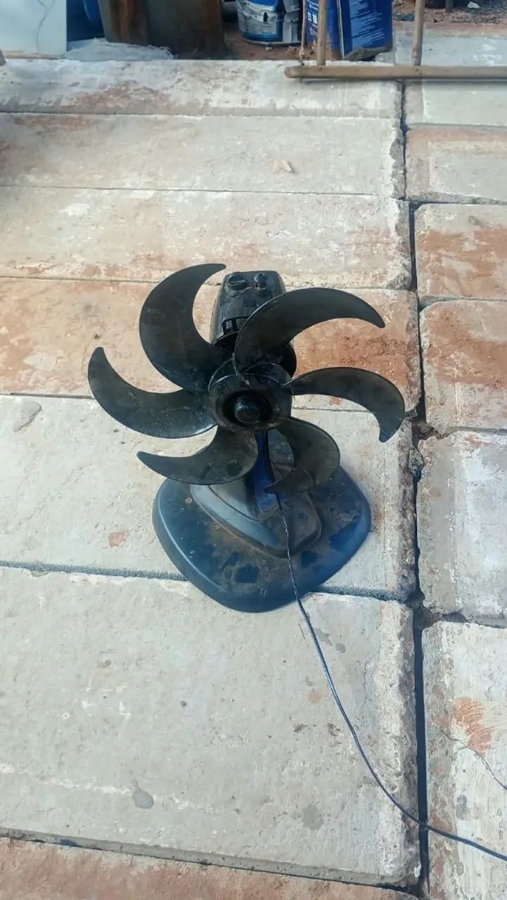 Vendo ventilador funcionando 