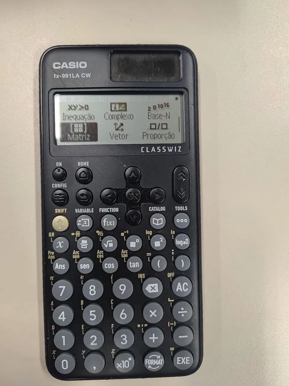 Calculadora Científica Casio FX-991LAX ClassWiz ? Usada - Foto 2