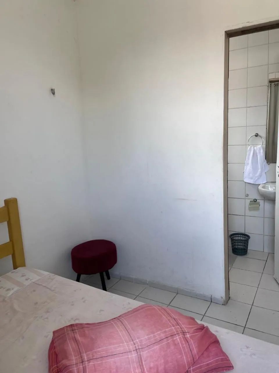 1 suíte e 1 kitnet disponíveis para locação  - Foto 2