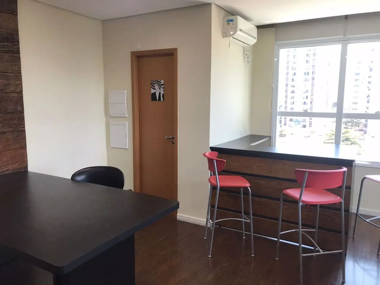 Sala comercial com 37m² para vender, Condomínio Higgs Empresarial, Rua Serra de Botucatu, 