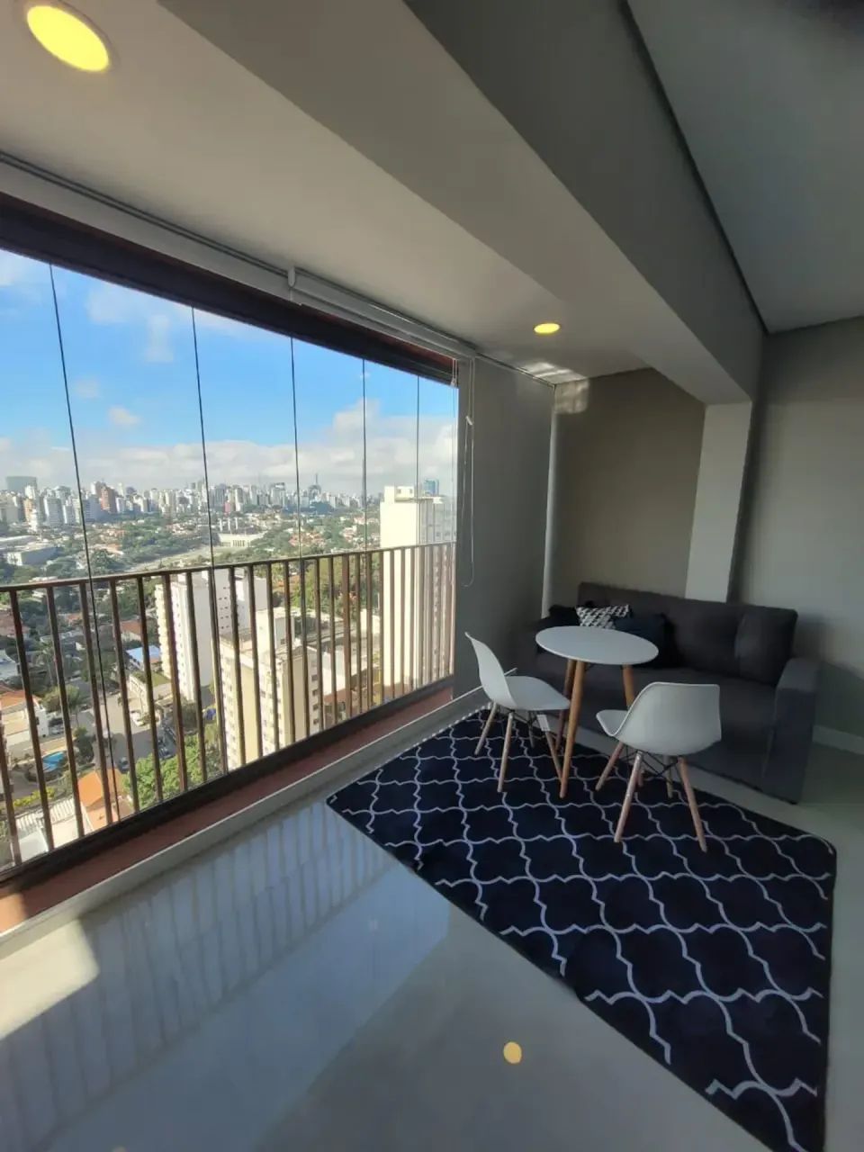 Perdizes  Studio para locação  com + ou  30 m2 de área