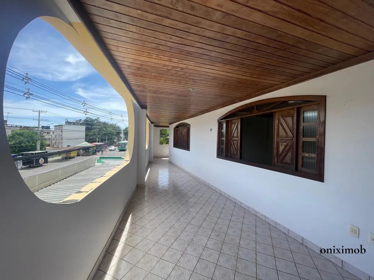 PONTO COMERCIAL - PAVIMENTO SUPERIOR - 318m² CADA - Foto 3