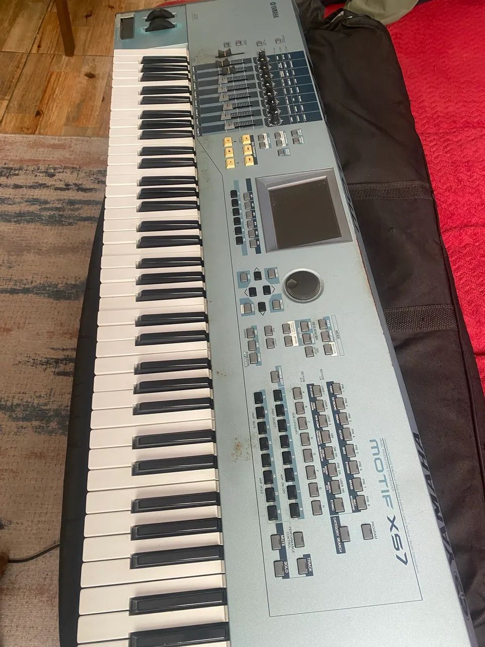 Teclado Yamaha motif Xs7 - Instrumentos musicais - Centro, Nova