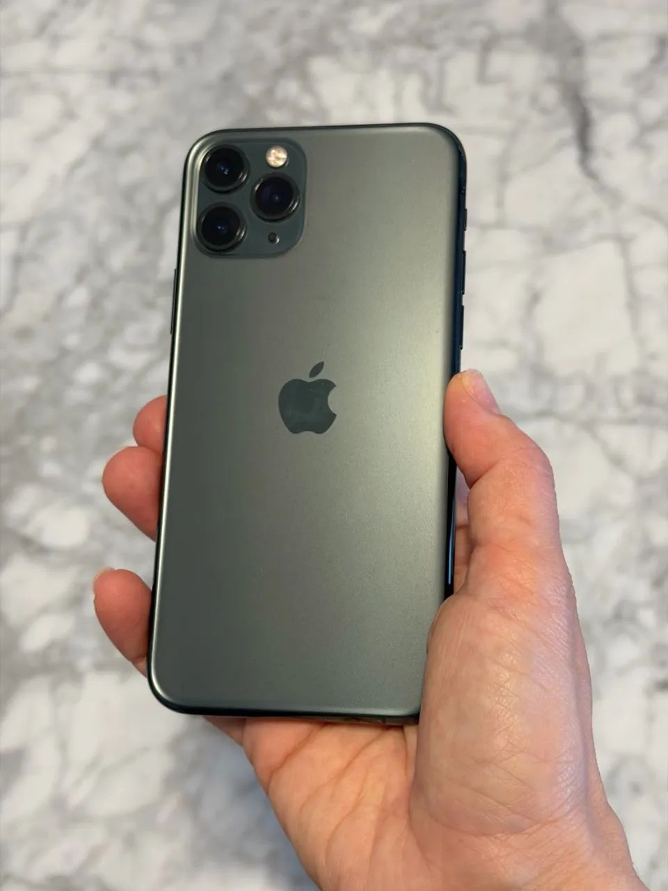 iPhone 11 Pro Apple 256GB Verde Midnight - Foto 2