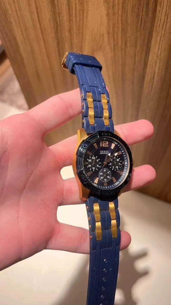 Relógio Guess Azul e Dourado U0366G4 - Foto 2