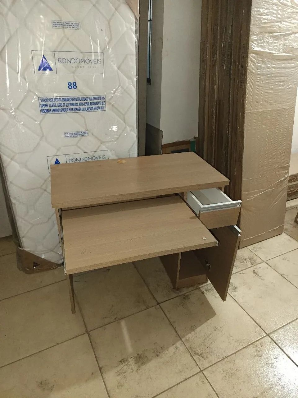 Mesinha Escrivaninha  - Foto 2