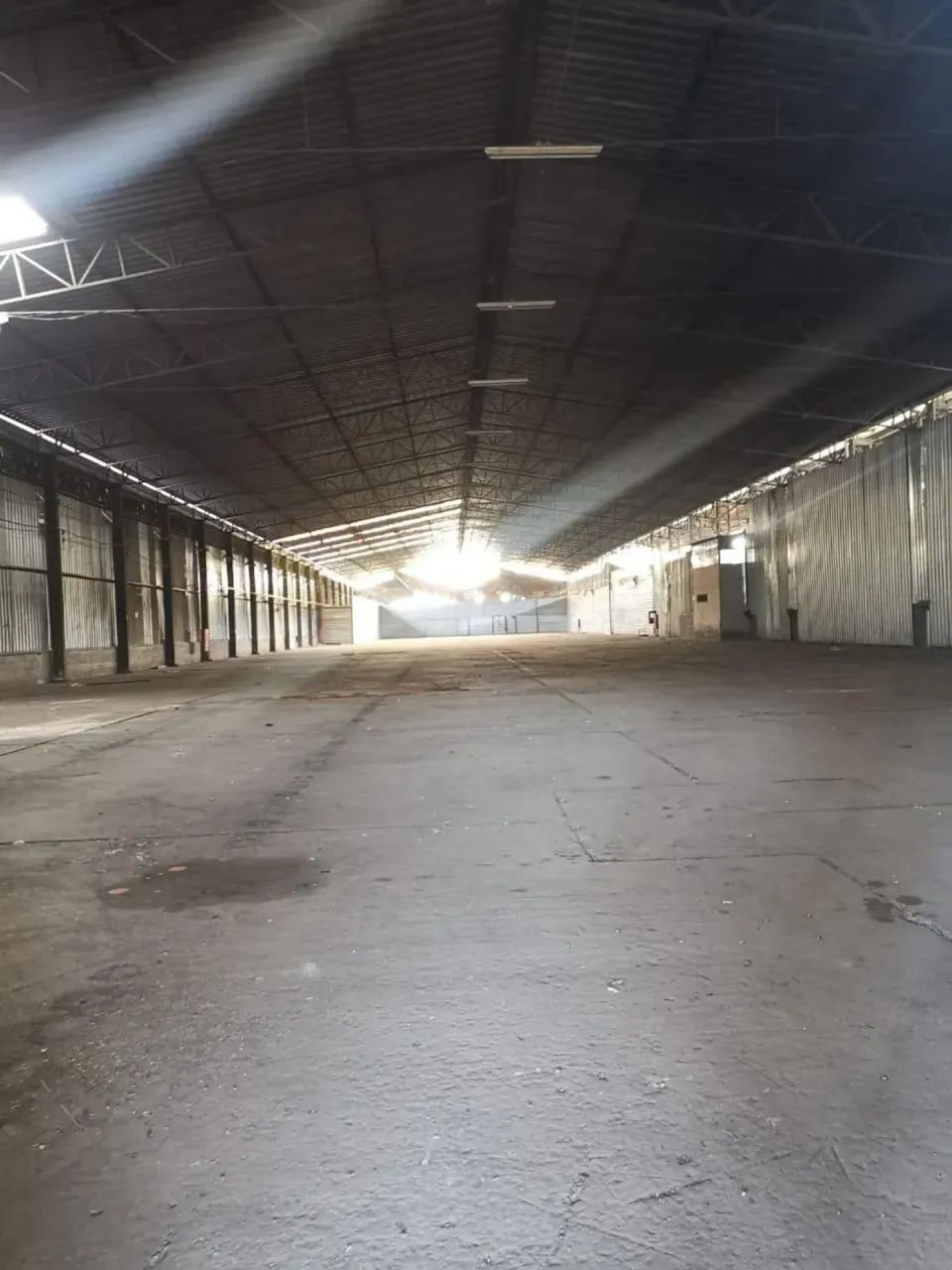 Galpão/Depósito/Armazém para aluguel com 360 metros quadrados