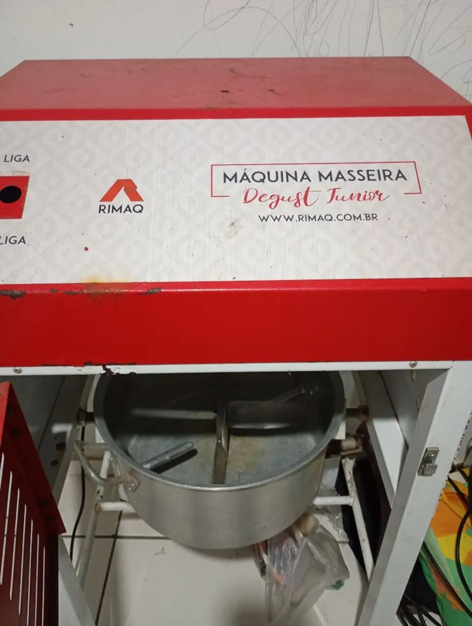 Amassadeira para salgados 