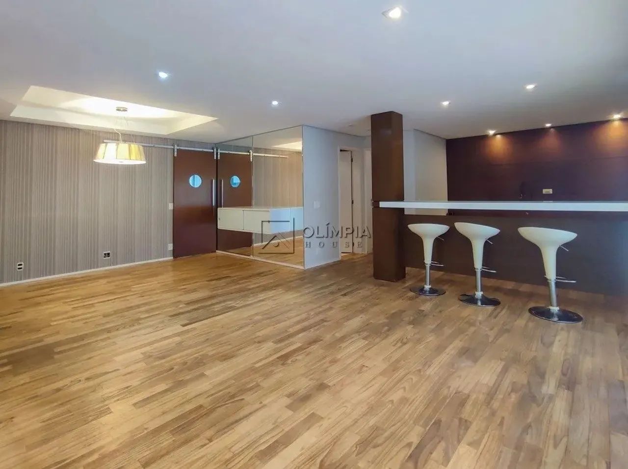 Aluguel Apartamento 3 Dormitórios - 135 m² Vila Romana - Foto 2