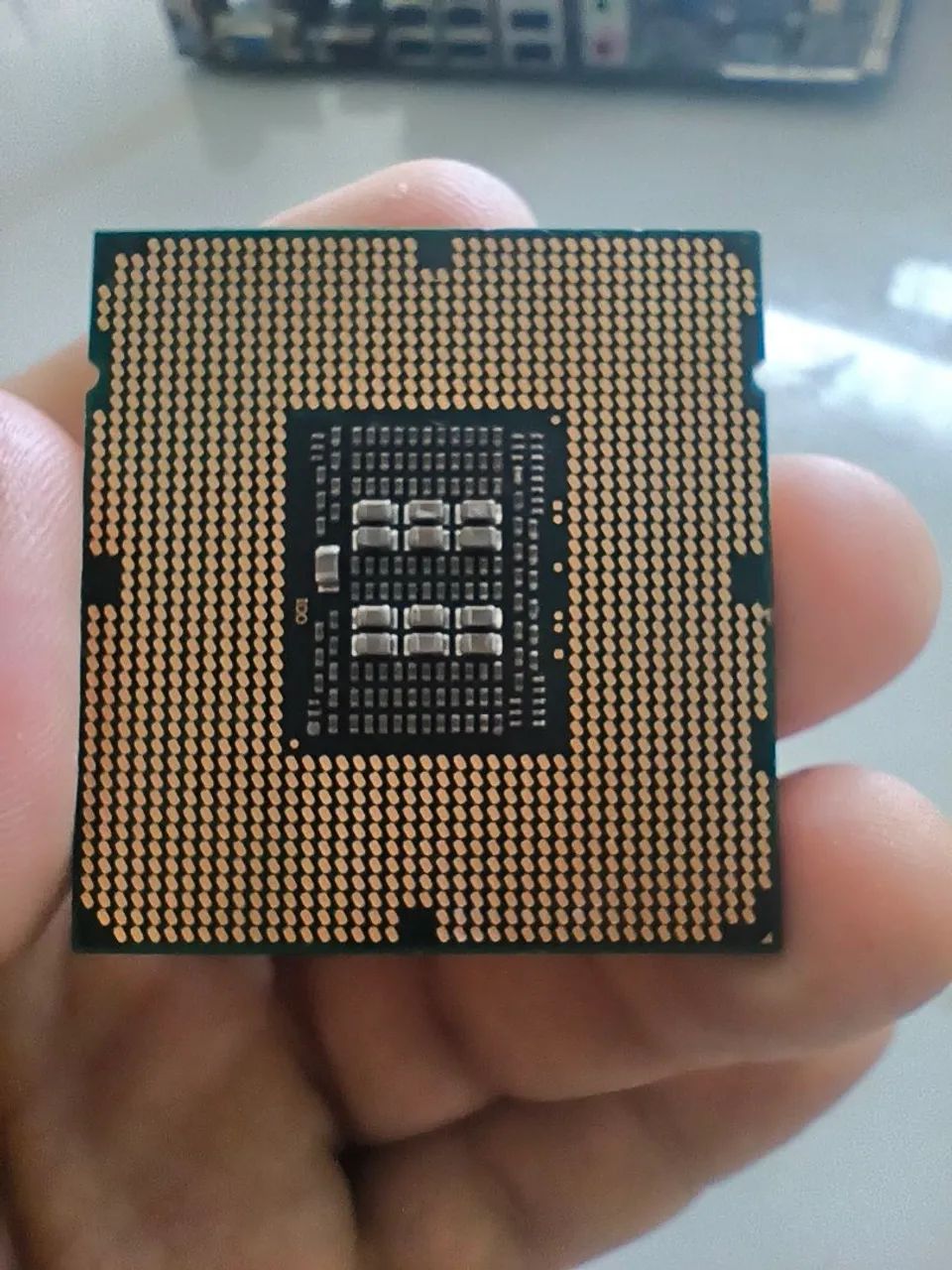 Processador Xenon E5-2420 + Algumas peças Pra computador