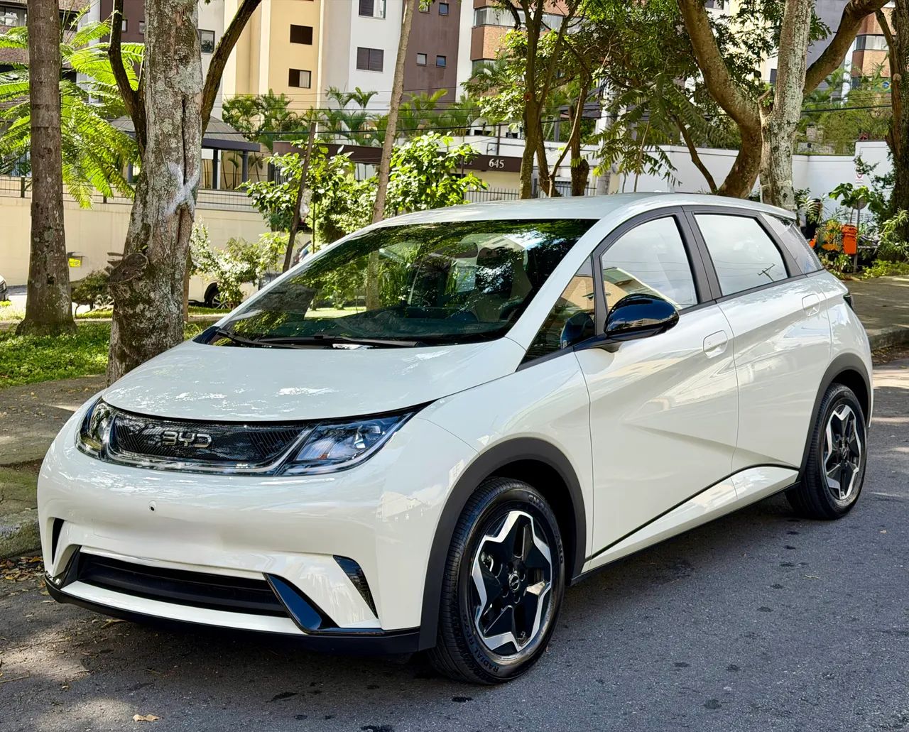BYD Dolphin GS (Elétrico) 2027