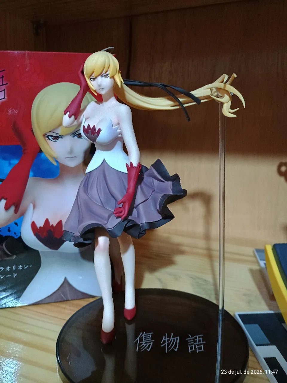 Figure Kiss Shot - Monogatari