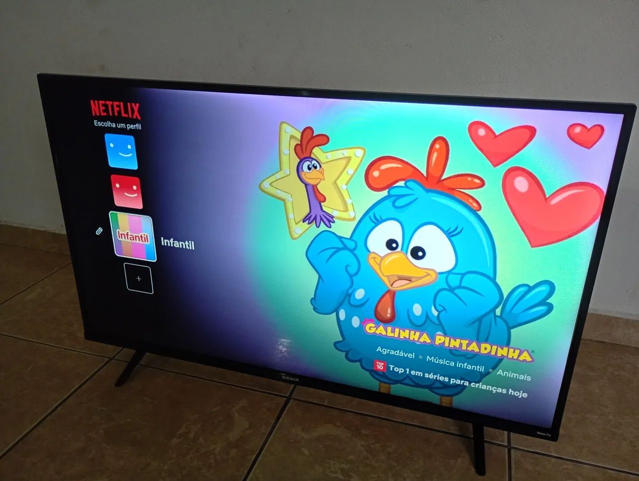 Vendo essa tv da Semp Roku 43 polegadas smart 4k  - Foto 4