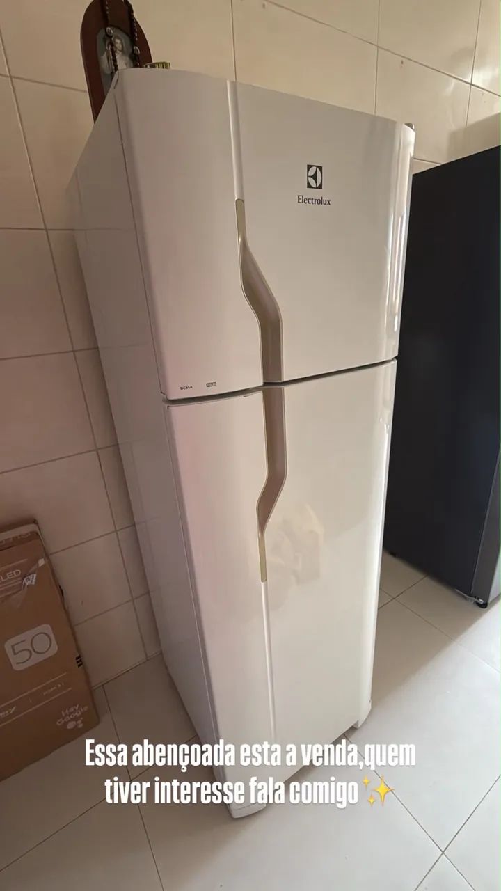 Geladeira eletrolux 260lt
