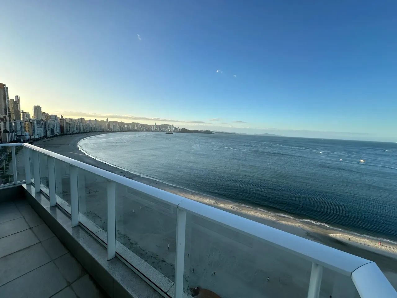 Apartamento frente mar - Foto 3