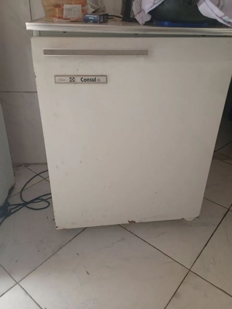 Um freezer e um ventilador - Foto 3