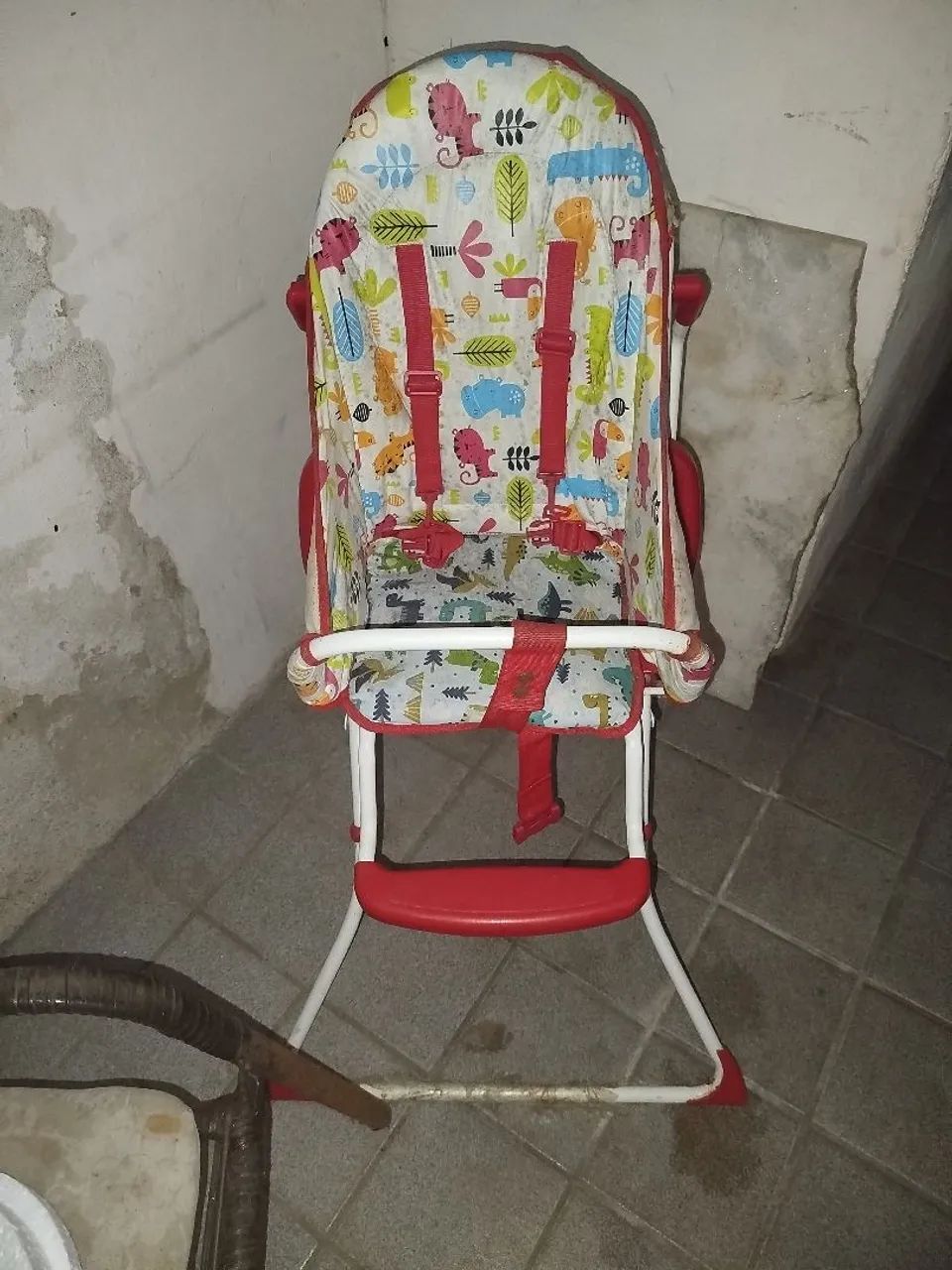 Cadeirinha de alimentação 