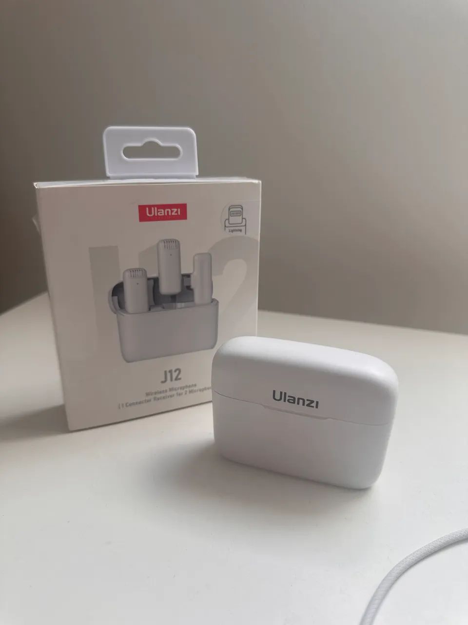 Microfone Ulanzi J12 original com 2 microfones para iPhone