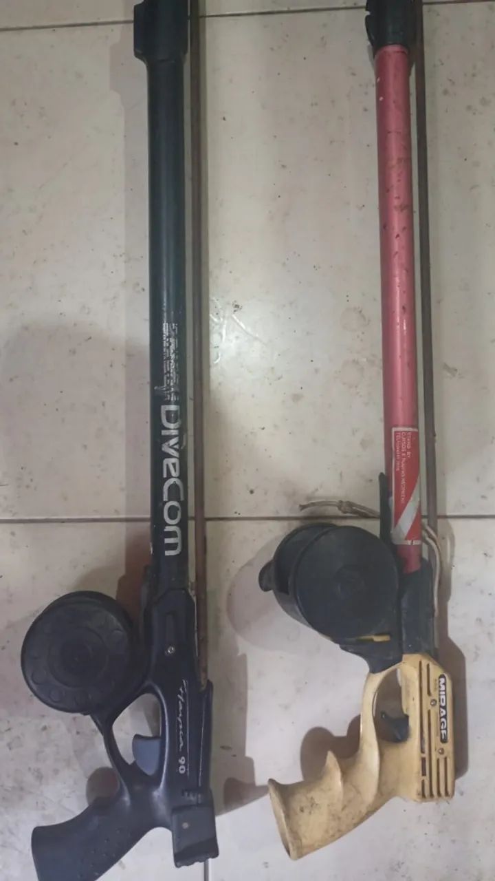 EQUIPAMENTOS DE PESCA E CARRO