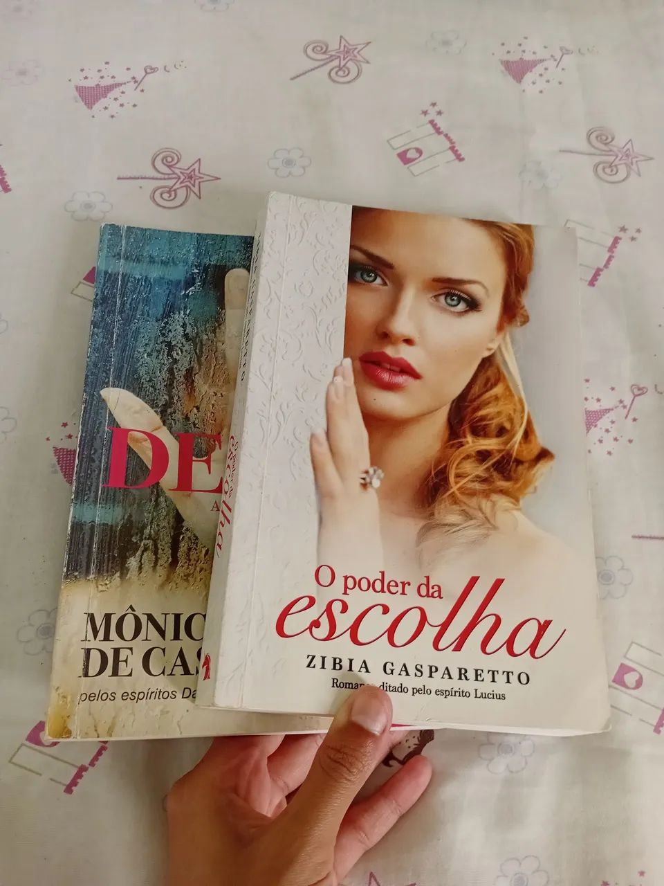 Vendo  livros  em ótimo  estado - Foto 4